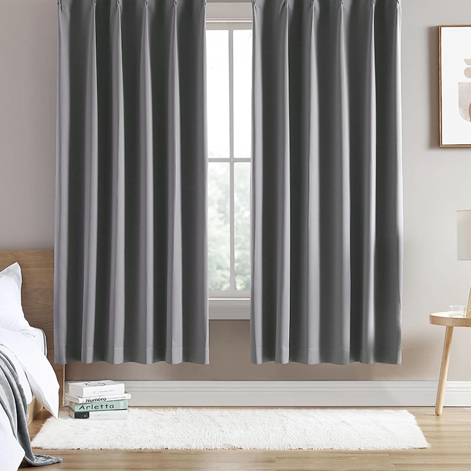 遮光カーテン(断熱・防音・遮光)